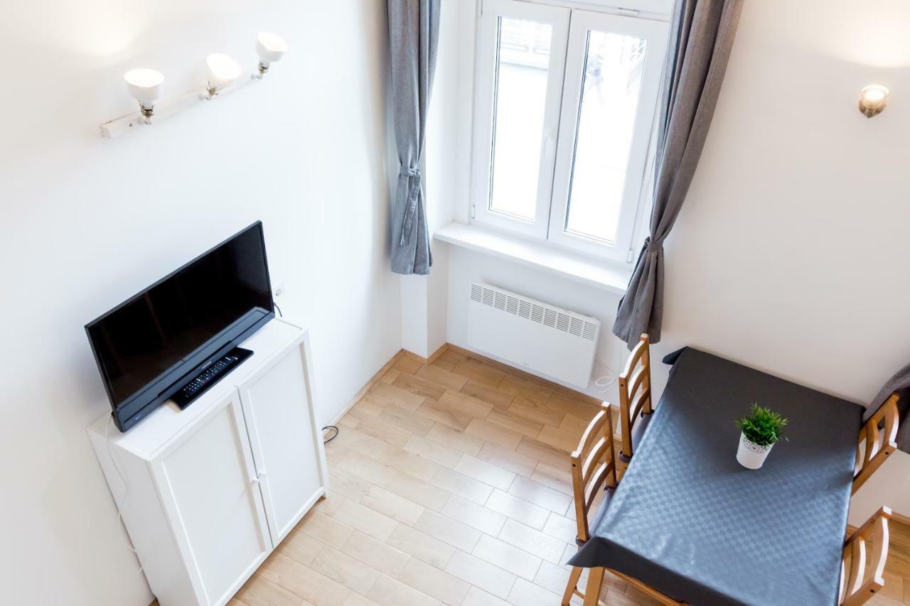 Flexible Selfcheckins 13 & 14 - Le Petit & Le Grand Zagreb - Centre - New - Apartments Repinc Ngoại thất bức ảnh